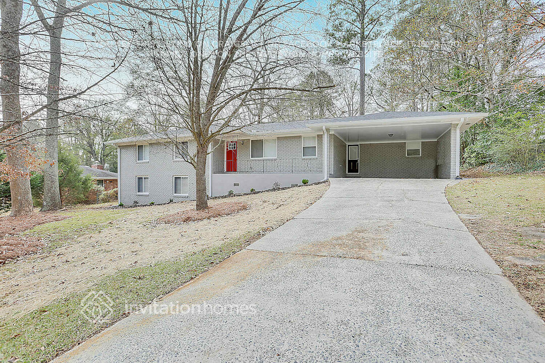 540 Chicapoo Dr in Marietta, GA - Building Photo