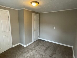 1729 Windemere Dr in Kettering, OH - Building Photo - Building Photo