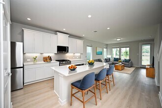 33019 School Hl Rd in Fulshear, TX - Building Photo - Building Photo