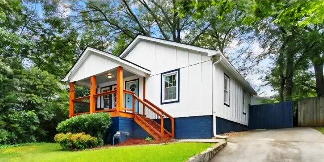 953 Garibaldi St SW in Atlanta, GA - Foto de edificio - Building Photo