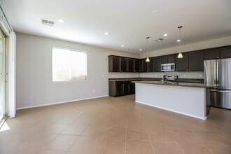 22479 E Desert Spoon Dr in Queen Creek, AZ - Foto de edificio - Building Photo