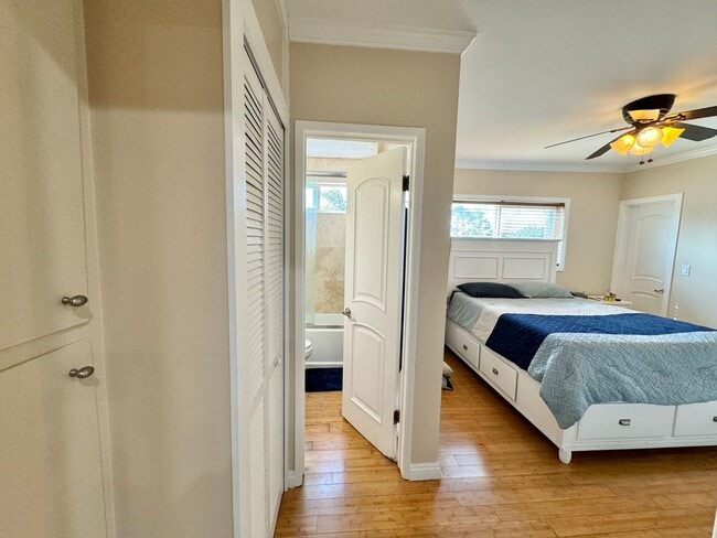 10876 Palms Blvd, Unit 09 in Los Angeles, CA - Building Photo - Building Photo