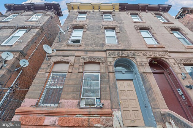 property at 1517 N 17th St