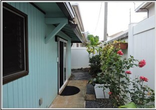 1047 7th Ave in Honolulu, HI - Building Photo - Building Photo