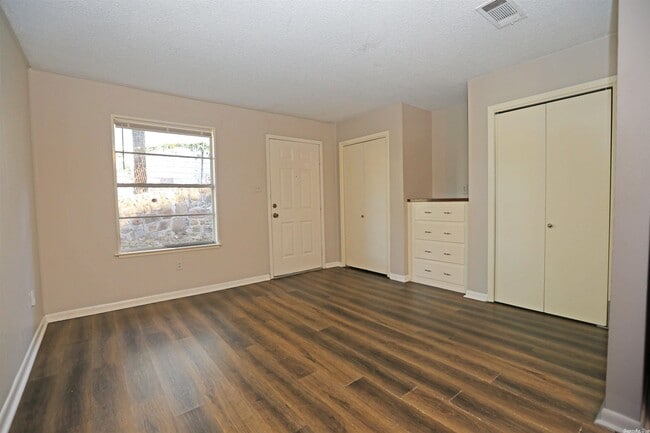 803 N Van Buren St-Unit -4 in Little Rock, AR - Building Photo - Building Photo