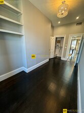 265 Beacon St, Unit #5 in Boston, MA - Foto de edificio - Building Photo