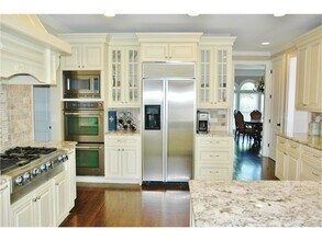 9830 Autry Falls Dr in Alpharetta, GA - Building Photo - Building Photo