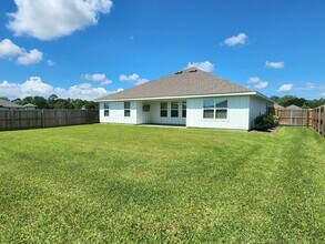 7020 Abigail St in Gulf Shores, AL - Building Photo - Building Photo