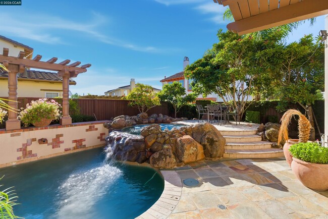 1041 S Wedgewood Rd in San Ramon, CA - Building Photo - Building Photo