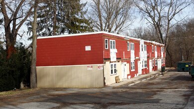 Oasis in Blackwood, NJ - Foto de edificio - Building Photo