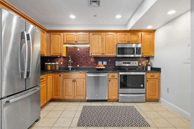 39 Fenton St in Boston, MA - Building Photo - Building Photo