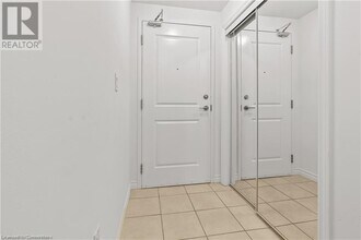 427 Aberdeen Ave in Hamilton, ON - Building Photo - Building Photo