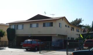 6727 Irvine Ave in North Hollywood, CA - Foto de edificio - Building Photo