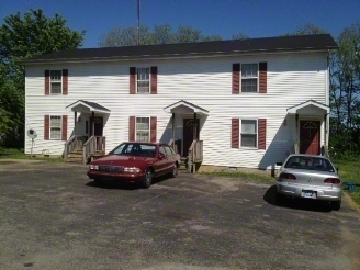 411-413 Fairview Ave in Franklin, KY - Building Photo