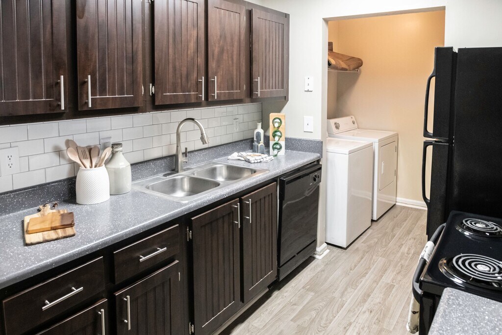 Addison on Cobblestone Apartments in Fayetteville, GA