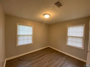 4406 Gazette Dr SW in Huntsville, AL - Building Photo - Building Photo