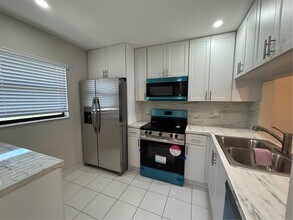 9230 NW 1st St in Pembroke Pines, FL - Building Photo - Building Photo