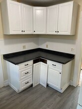 2200 E Grand River Ave in Lansing, MI - Building Photo - Building Photo