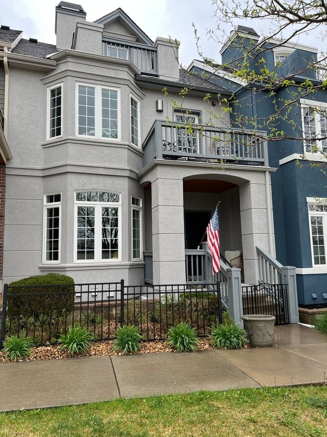 property at 533 Laramie Blvd