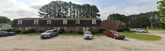 800 Oakwood St in Bennettsville, SC - Building Photo