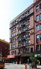 147 Mott St in New York, NY - Foto de edificio - Building Photo