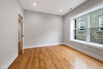 4624 N Ashland Ave, Unit 01Sa in Chicago, IL - Building Photo - Building Photo