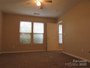 110 Endicott Ct in Mooresville, NC - Building Photo - Building Photo