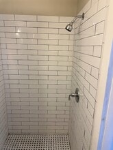 Broadway in Kissimmee, FL - Foto de edificio - Building Photo