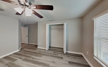 10121 Berryessa Ave in Riverview, FL - Building Photo - Building Photo