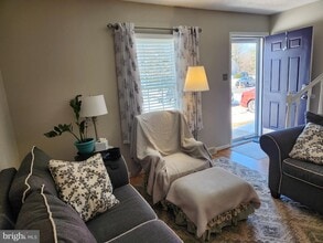 6345 Piney Ridge Dr in Eldersburg, MD - Building Photo - Building Photo