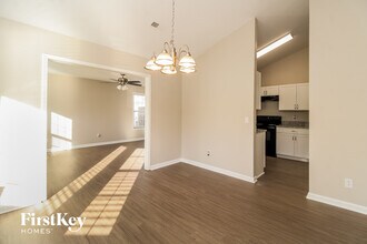 4705 Meadowcroft Rd in Greensboro, NC - Building Photo - Building Photo