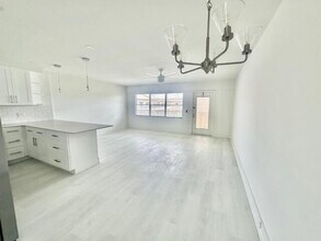 282 Fanshaw G in Boca Raton, FL - Foto de edificio - Building Photo