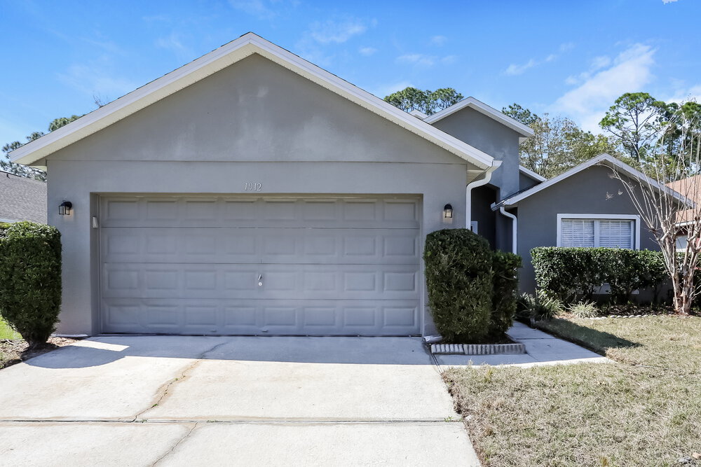 1912 Wiregrass Ct in Orlando, FL - Building Photo