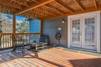 512 Bouldin Ave in Austin, TX - Building Photo - Building Photo