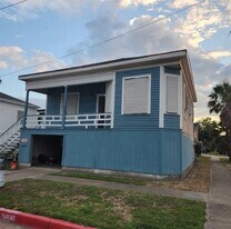 1101 9th St in Galveston, TX - Building Photo