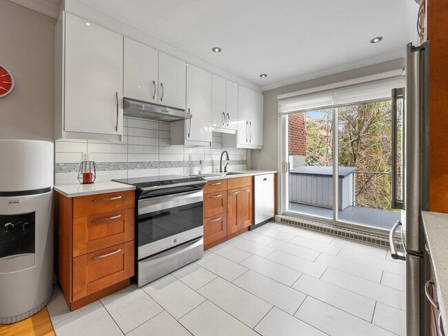 property at 11843 Braesview