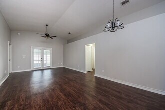 1414 Londra Ln in Kissimmee, FL - Building Photo - Building Photo