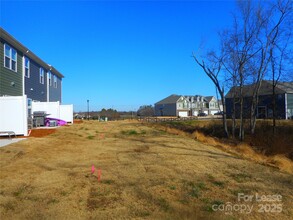 3572 Nimbell Rd in Monroe, NC - Foto de edificio - Building Photo