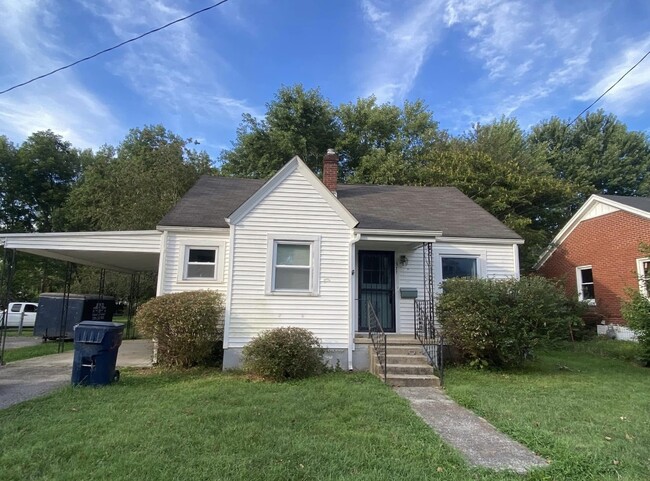 property at 327 S Greensburg St