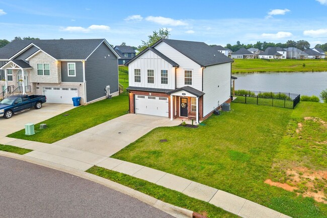 508 Castle Pinckney Ln in Clarksville, TN - Building Photo - Building Photo