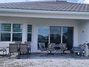 5426 Pecan Dr in Westlake, FL - Building Photo - Building Photo