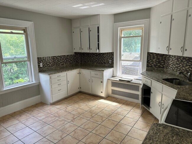 148 George St in Medford, MA - Building Photo - Building Photo