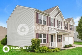 2361 S Wildflower Ln in New Palestine, IN - Building Photo - Building Photo