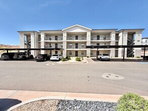 6230 Winding Wy in Hurricane, UT - Building Photo - Building Photo