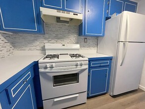 1643 13th St S in St. Petersburg, FL - Foto de edificio - Building Photo