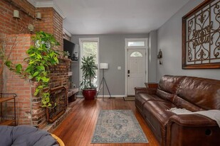 409 S Collington Ave in Baltimore, MD - Building Photo - Building Photo