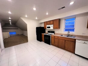 3926 N Ashland Ave in Chicago, IL - Building Photo - Building Photo