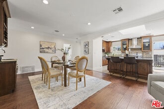 1114 S La Peer Dr in Los Angeles, CA - Building Photo - Building Photo