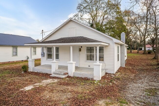 property at 215 W Boney St