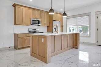 1104 N Grant St in Bloomington, IN - Building Photo - Building Photo